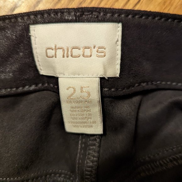 Jeans Chico's Extra Large 2.5 Black Leather Look. Really cute! - Picture 4 of 7